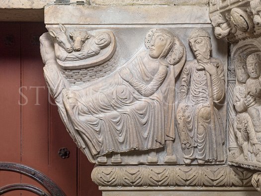 Art Roman. Arles Portail Saint Trophime. Nativite
