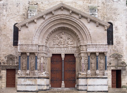 Art Roman. Arles. primatiale Saint Trophime. Le Portail